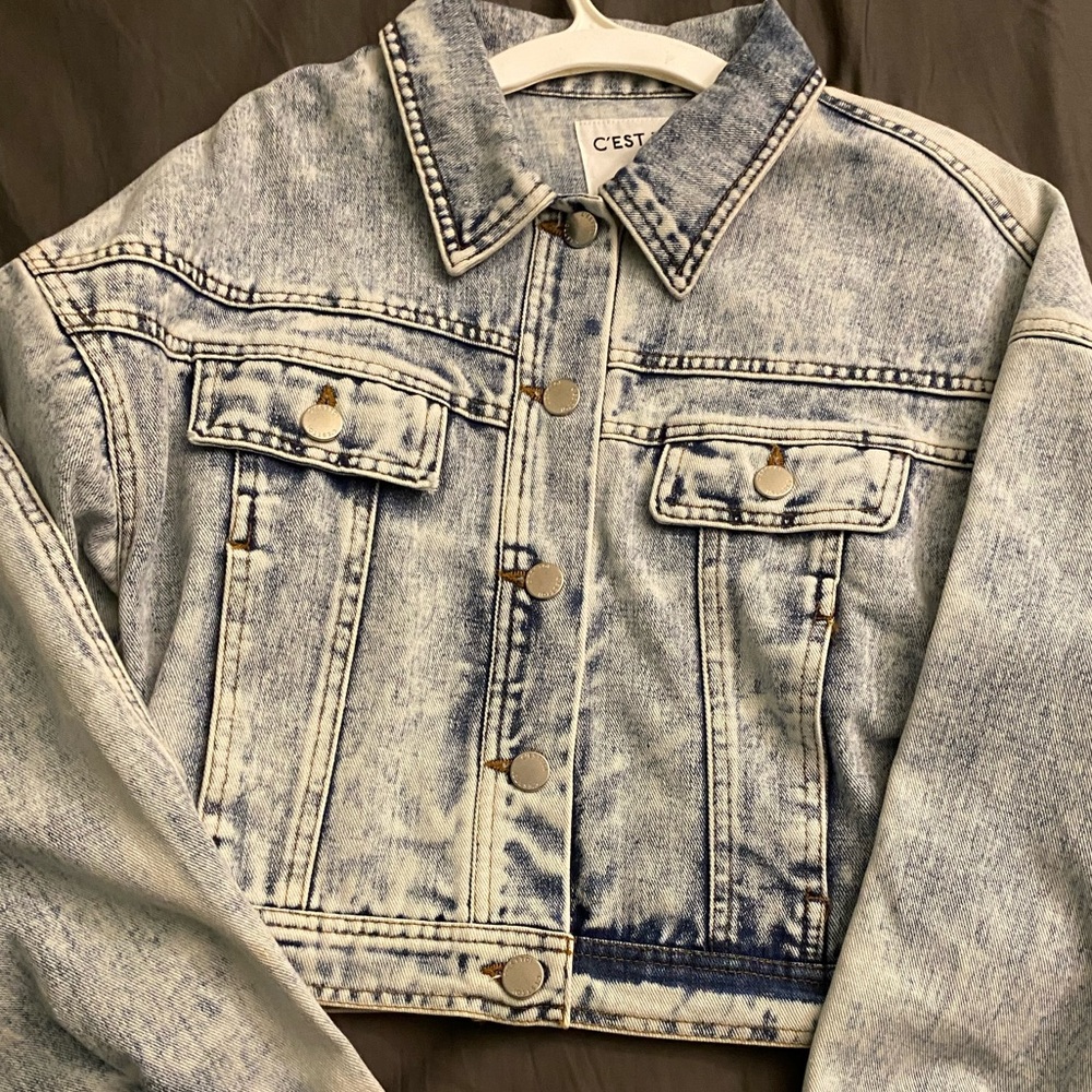 Forever 21 Cropped Denim Jacket